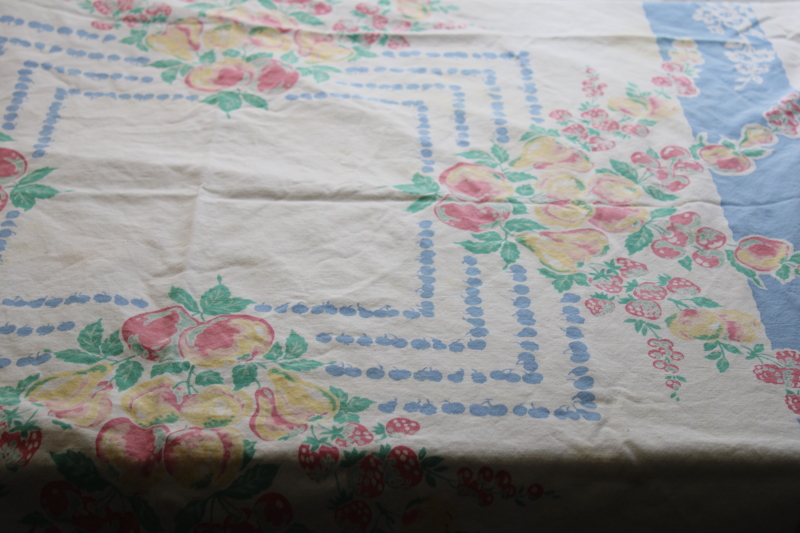 photo of vintage print cotton tablecloths lot, shabby faded flowers, floral cutter fabric for crafts sewing #5