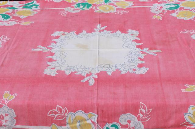 photo of vintage print cotton tablecloths, retro 40s 50s kitchen tablecloth lot #10