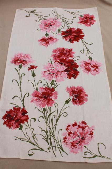 photo of vintage printed linen tea towel w/ cottage flowers, red & pinks carnations #1