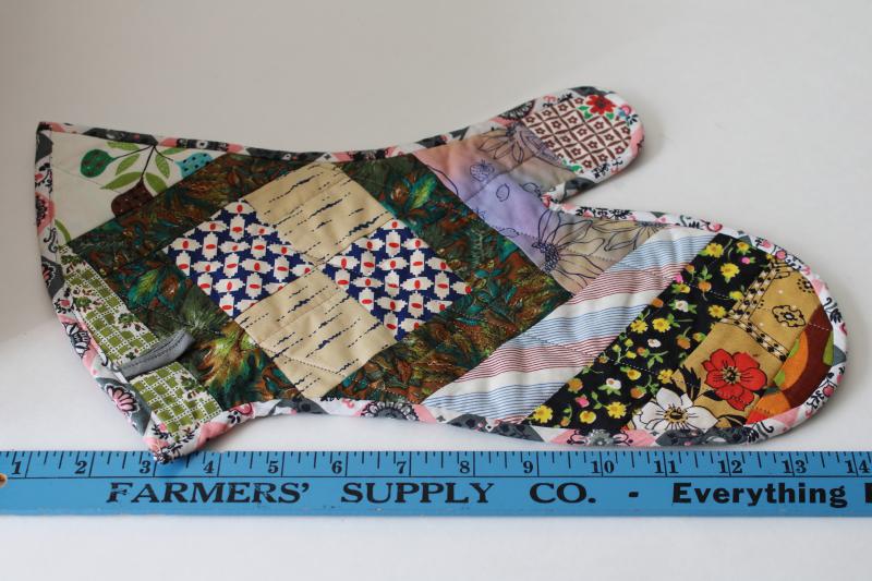 photo of vintage prints patchwork oven mitt, kitchen pot holder made of quilted cotton fabrics #5