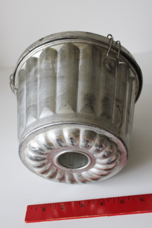 photo of vintage pudding mold, old world Christmas steamed plum pudding mold made in West Germany #10