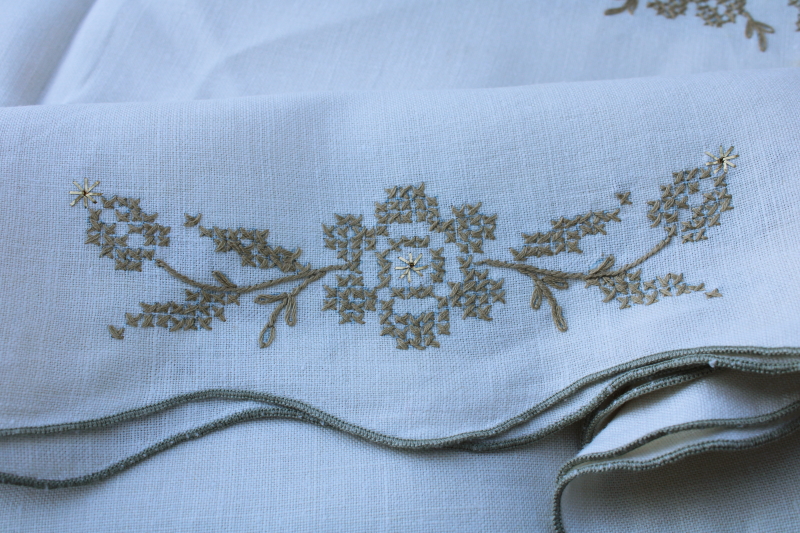 photo of vintage pure linen banquet tablecloth & 12 dinner napkins w/ embroidery & lace #7