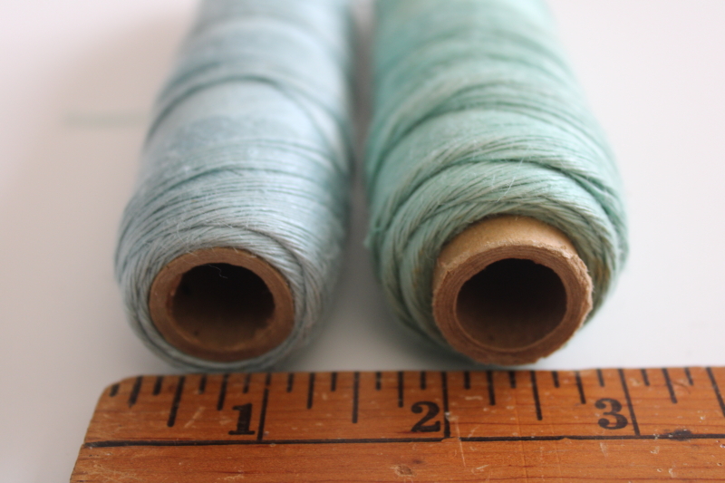 photo of vintage pure linen thread for embroidery, lace making, crochet pale green & blue #3