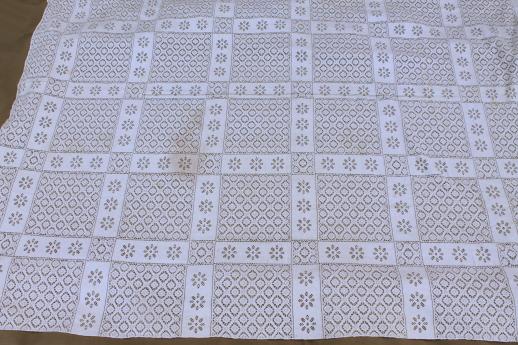 photo of vintage quaker lace type cotton tablecloth lot, shabby tablecloths or cutters #6