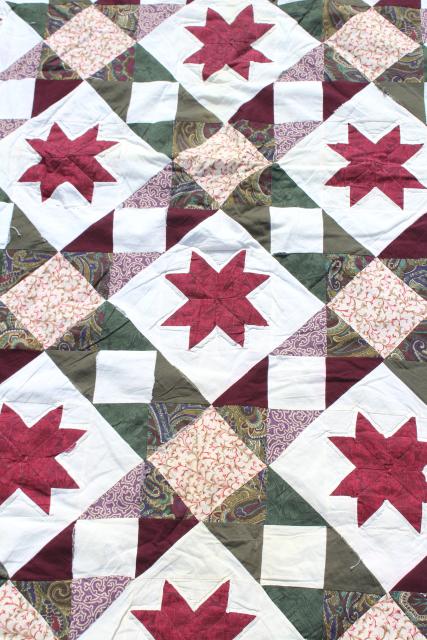 photo of vintage quilt bedspreads, patchwork star & ring patterns, green, rust red roses #6