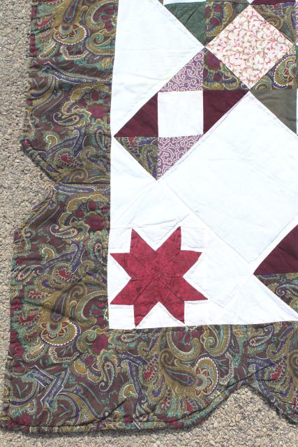 photo of vintage quilt bedspreads, patchwork star & ring patterns, green, rust red roses #7