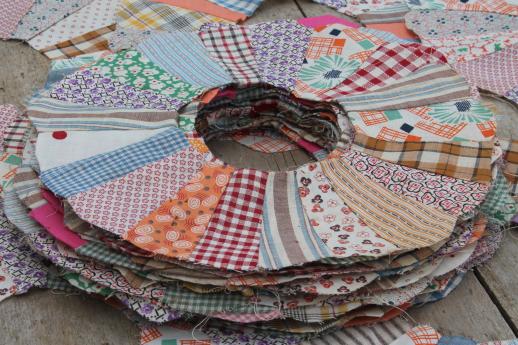 photo of vintage quilt top blocks, dresden plate pattern quilt block, old 40's 50's cotton print fabric #2