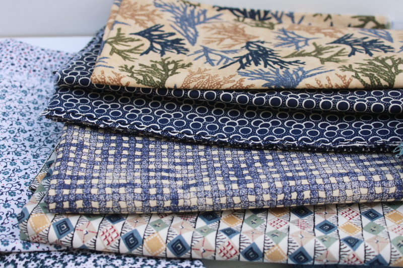 photo of vintage quilting cotton fabric, lots of fat quarters small pieces, 90s prints in blues  #10