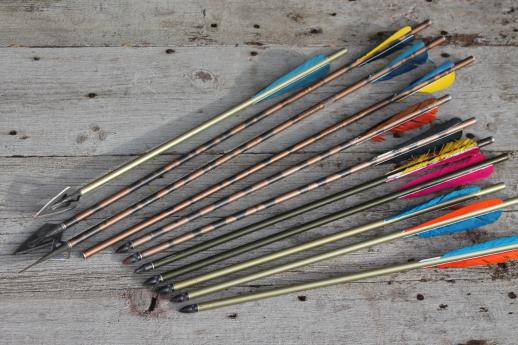 photo of vintage quiver of arrows, old archery equipment assorted Easton arrows, cabin  decor #10