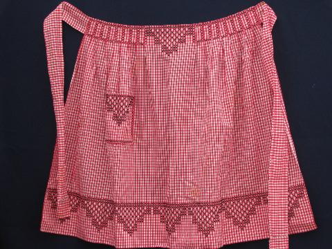 photo of vintage red and white checked gingham half aprons for kitchen chores #2