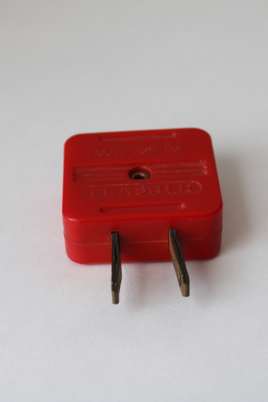 photo of vintage red plastic Flasher electrical plug 100W 115V AC, Christmas lights twinkle plug  #5