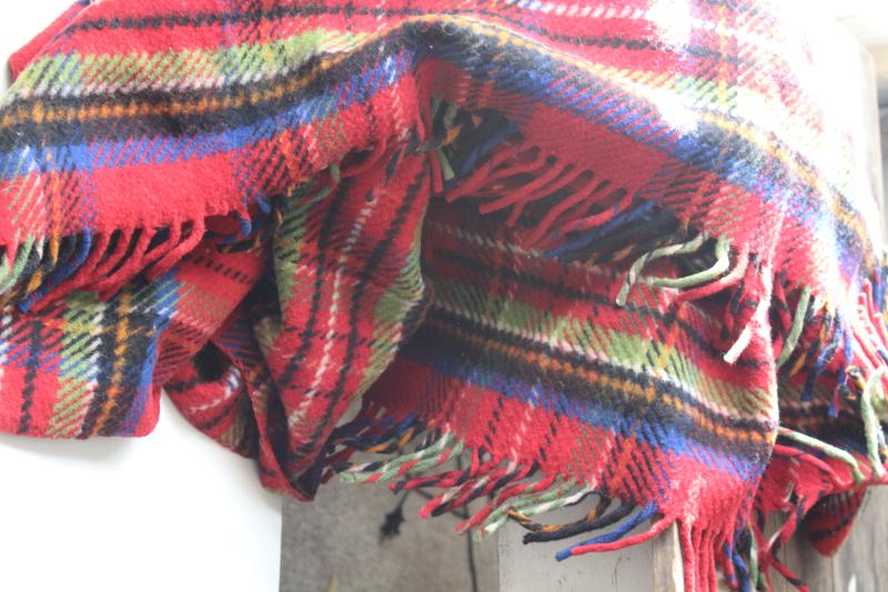 photo of vintage red tartan plaid camp blanket, cozy heavy wool throw w/ fuzzy fringe #4