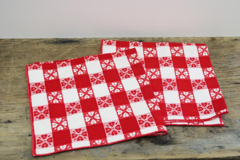 photo of vintage red & white checked cloth napkins, hearts gingham print cotton fabric #1