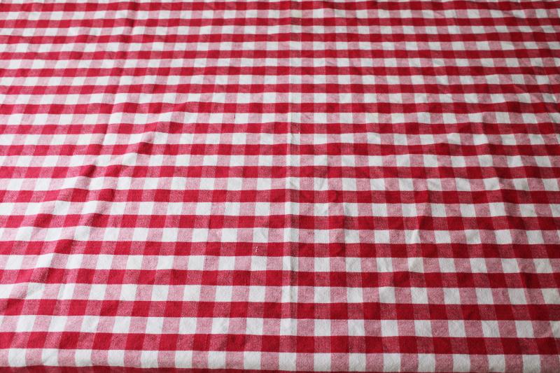 photo of vintage red & white checked cotton tablecloth, classic picnic or kitchen table #3