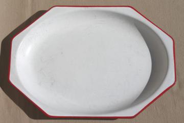 catalog photo of vintage red & white enamelware tray, 1930s art deco kitchenware octagon shaped platter