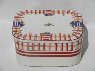 catalog photo of vintage refrigerator box, fridge leftover storage dish & cover, made in Japan