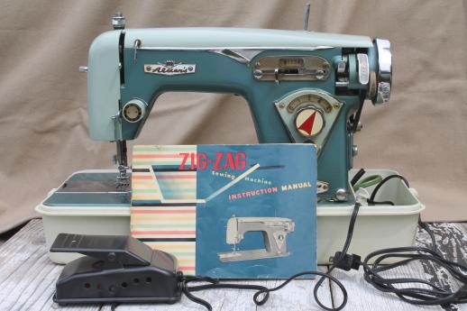 photo of vintage retro colors zig-zag sewing machine w/case & manual, Alden's De Luxe #1