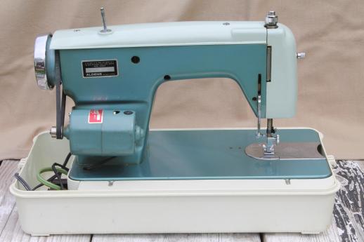 photo of vintage retro colors zig-zag sewing machine w/case & manual, Alden's De Luxe #14