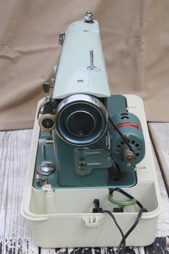 photo of vintage retro colors zig-zag sewing machine w/case & manual, Alden's De Luxe #15