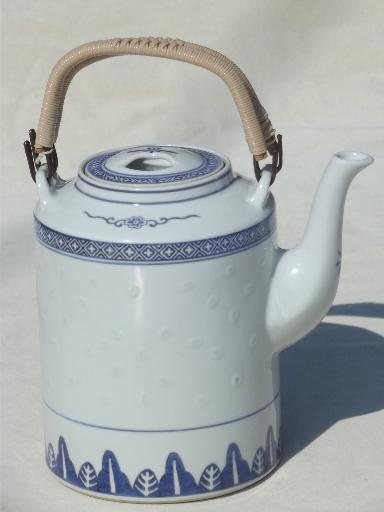photo of vintage rice china teapot, large blue & white Chinese porcelain tea pot  #1