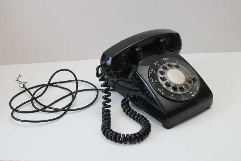 photo of vintage rotary dial phone, 1960s Western Electric telephone model GA 51859 classic black  #1