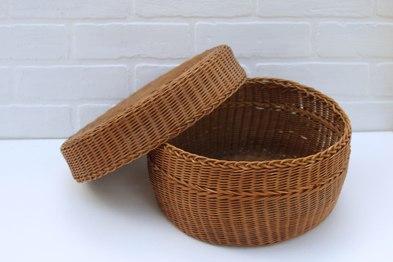 photo of vintage round wicker hat box or sewing basket, natural color neutral decor decorative storage #9