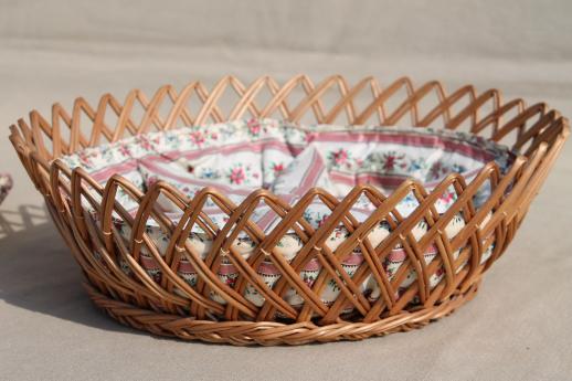 photo of vintage round wicker sewing basket lined in floral cotton chintz fabric #7