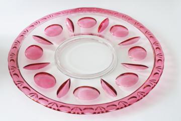 catalog photo of vintage ruby stain glass torte cake plate, Indiana Colony classique platter