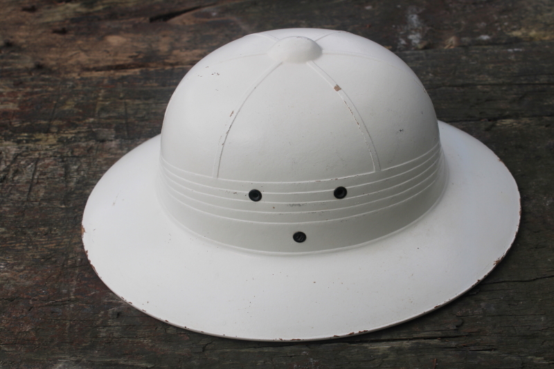 photo of vintage safari hat, pith helmet, tropical sun helmet in white  #4