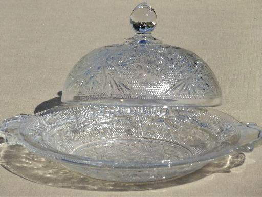 photo of vintage sandwich pattern glass, round dome covered butter dish in crystal #4