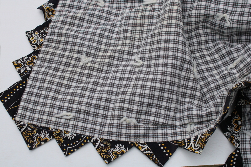 photo of vintage sawtooth border bed cover topper tied quilt black & white print & homespun style plaid  #3