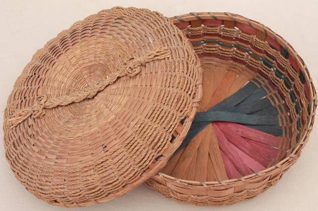 photo of vintage sewing basket, natural color twisted rope texture rush woven reed basket #2