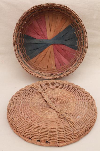 photo of vintage sewing basket, natural color twisted rope texture rush woven reed basket #4