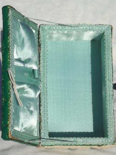 photo of vintage sewing box, 40s 50s cottage style green & white box basket #6