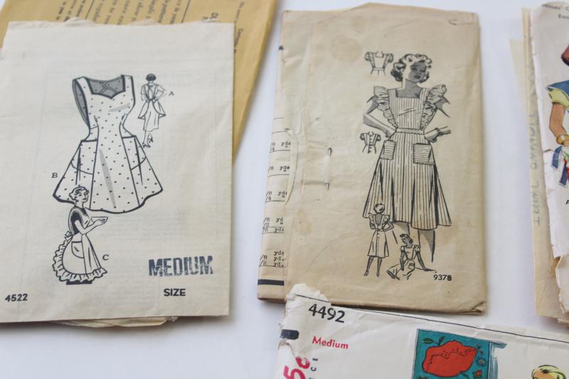 photo of vintage sewing patterns lot, cute pinafore aprons & kitchen / craft smocks #3