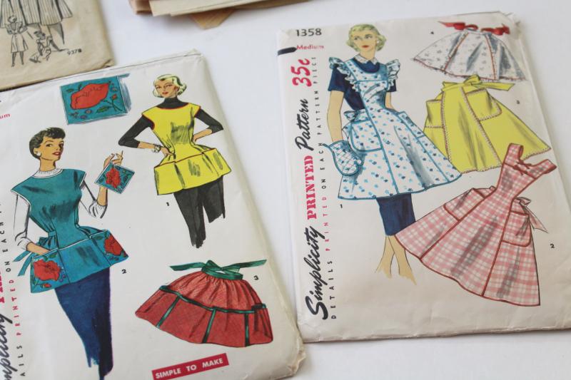 photo of vintage sewing patterns lot, cute pinafore aprons & kitchen / craft smocks #7