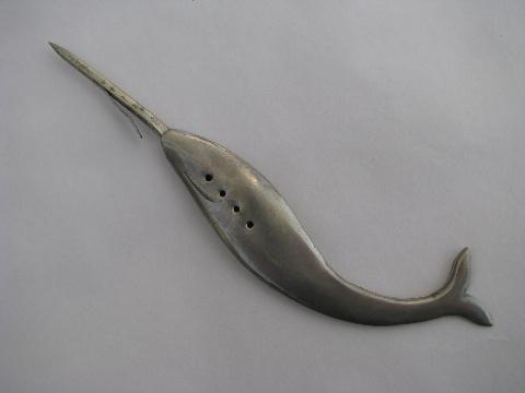 photo of vintage sewing tool, figural tin whale art punch needle for embroidery #2