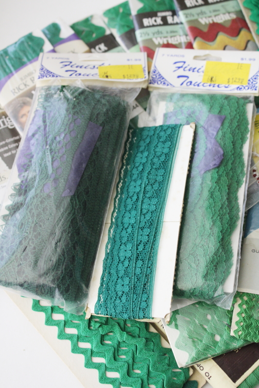 photo of vintage sewing trim lot, Christmas trims, red & green seam binding, metallic rickrack, pink popcorn fringe  #4