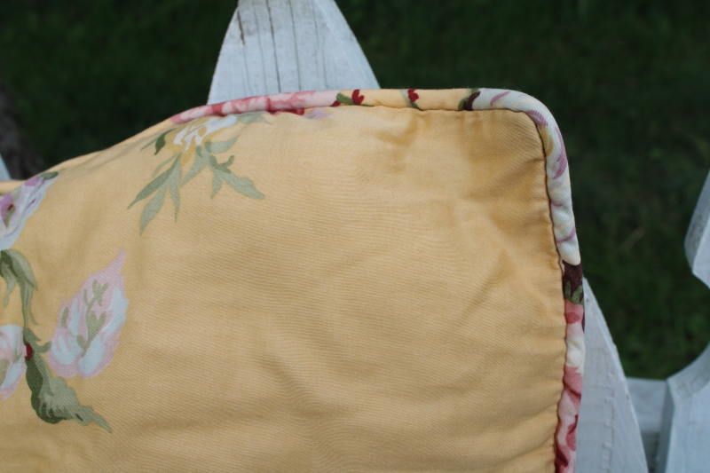 photo of vintage shabby chic style comforter, soft cotton fabric w/ roses floral print on yellow #4