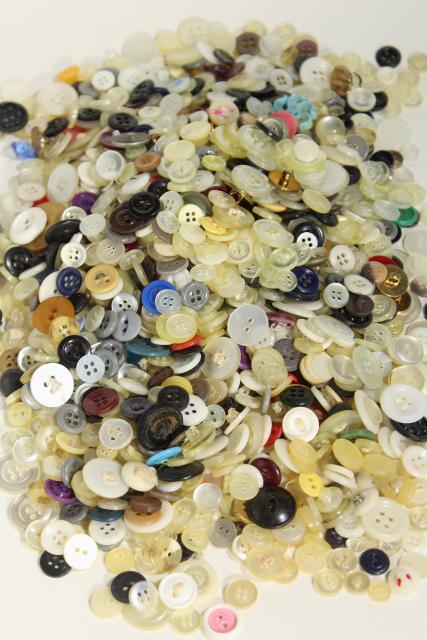 photo of vintage shirt buttons, old Ball mason jar full of saved buttons, estate collection #4