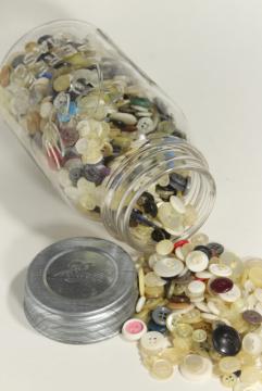 catalog photo of vintage shirt buttons, old Ball mason jar full of saved buttons, estate collection