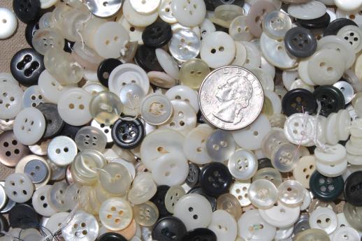 photo of vintage shirt buttons, pearlies, plastic horn, mother of pearl shell buttons #5