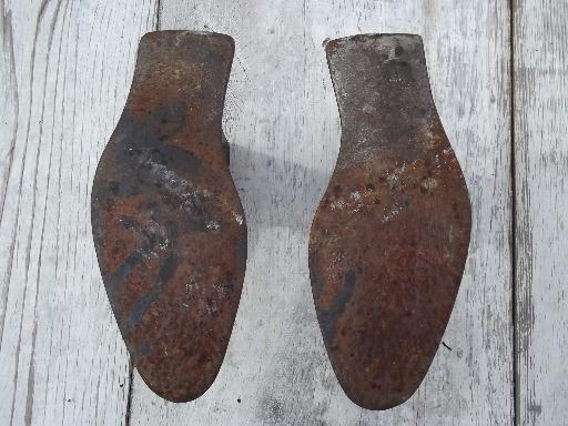 photo of vintage shoe lasts, foot shape cobbler forms, pair old cast iron feet #5