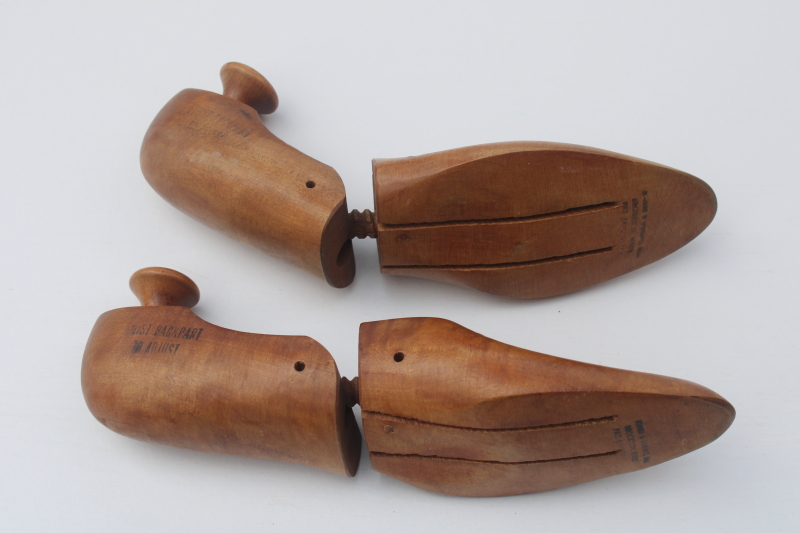 photo of vintage shoe stretchers, all wood screw type adjustable foot forms old patina  #5