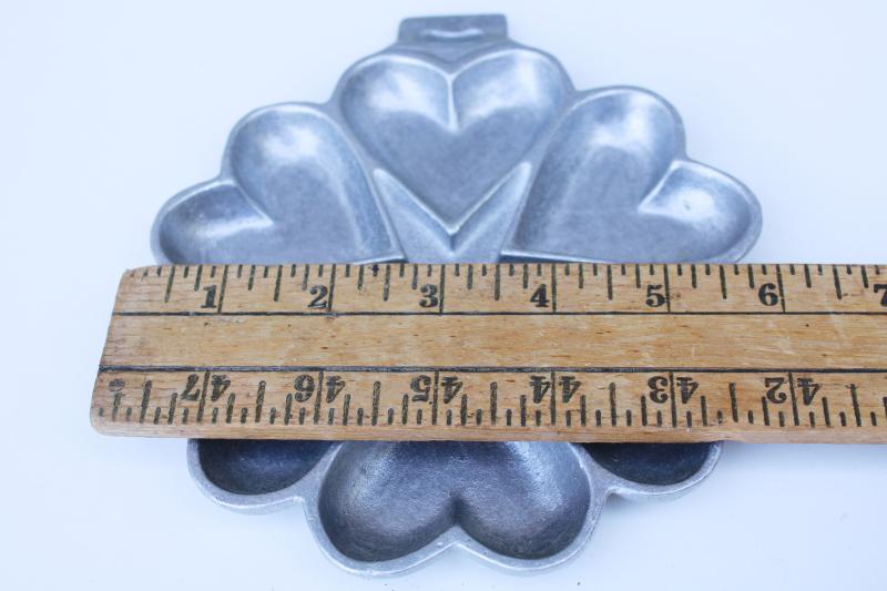 photo of vintage shortbread cookie mold, ring of hearts pan, wall hanging for country kitchen #4