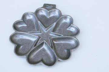 catalog photo of vintage shortbread cookie mold, ring of hearts pan, wall hanging for country kitchen