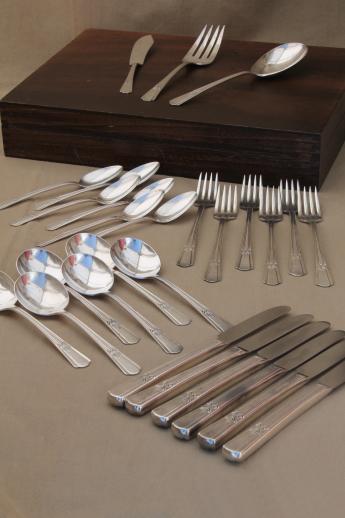 photo of vintage silver plate flatware set, Sovereign Wm Rogers International silver #1