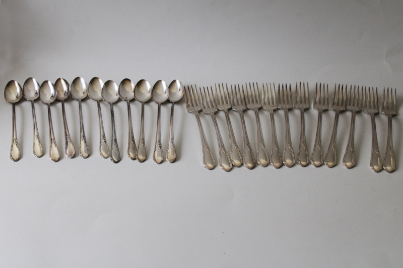 photo of vintage silver plate grille forks iced tea spoons Meadowbrook Heather, art deco flatware #1