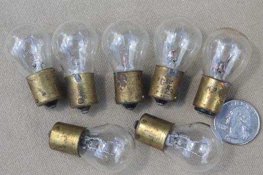 photo of vintage small light bulbs, lot of 40+ assorted tiny old light bulbs w/ brass bases for altered art #3