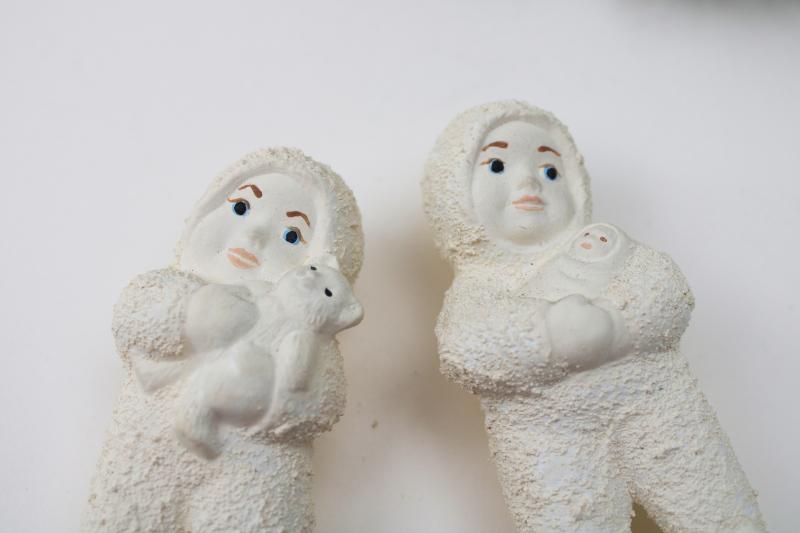 photo of vintage snowbaby figurines w/ original price tags, snowbabies w/ toy teddy bear & doll #6